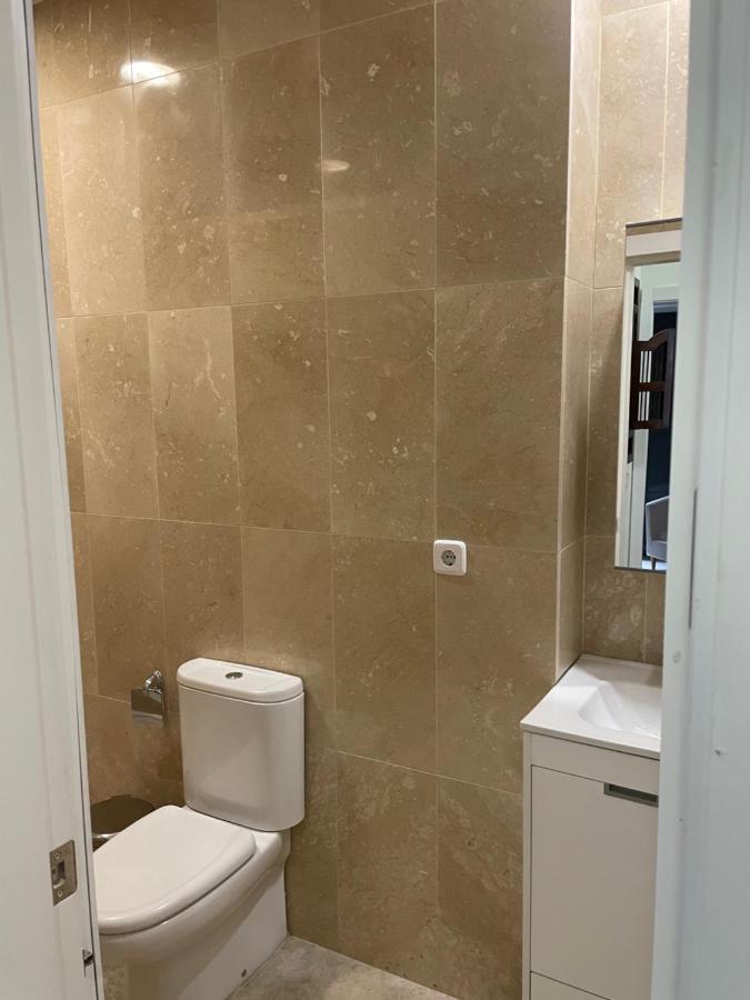 Petit Sagasta Apartamentos-Sagasta Севилья Экстерьер фото